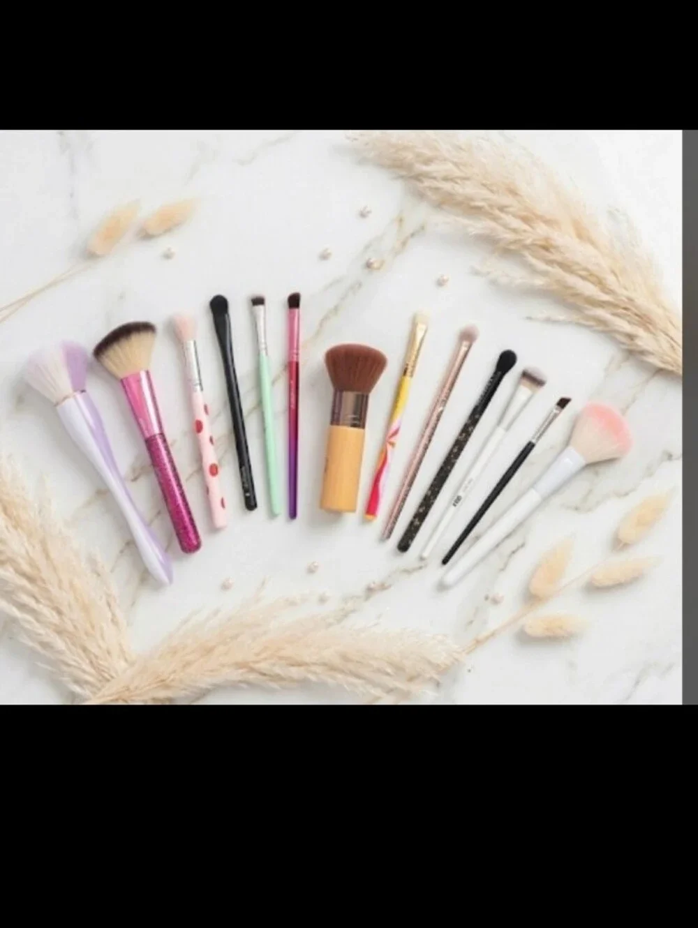 Assorted Pink & Pastel Makeup Brush Set Bundle